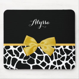 Trendig Giraffe Animal Print Gult Bow med Namn Musmatta