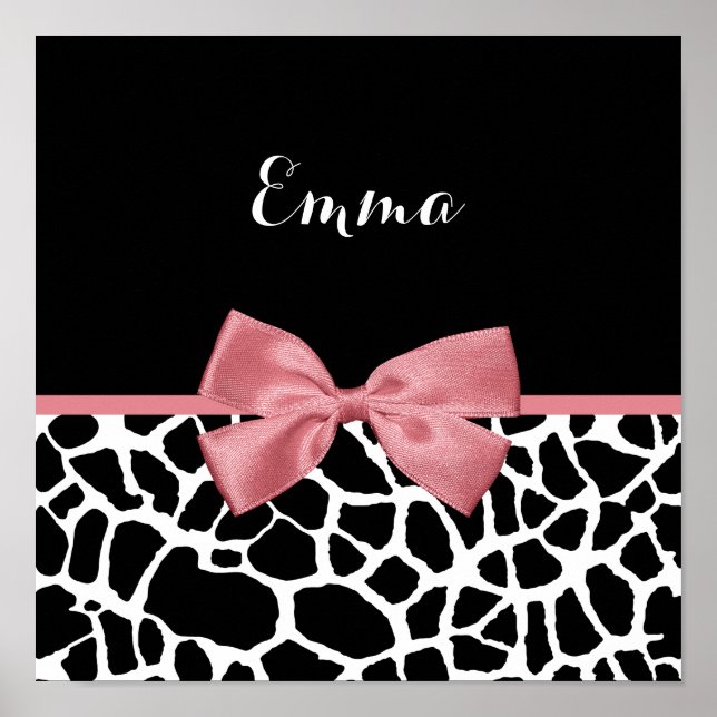 Trendig Giraffe Print Rosy Rosa Bow with Namn Poster (Framsidan)