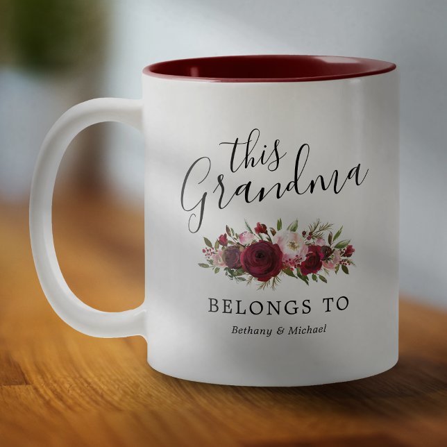 Trendig Grandma Burgundy Blommigt Coffee Mugg (Skapare uppladdad)