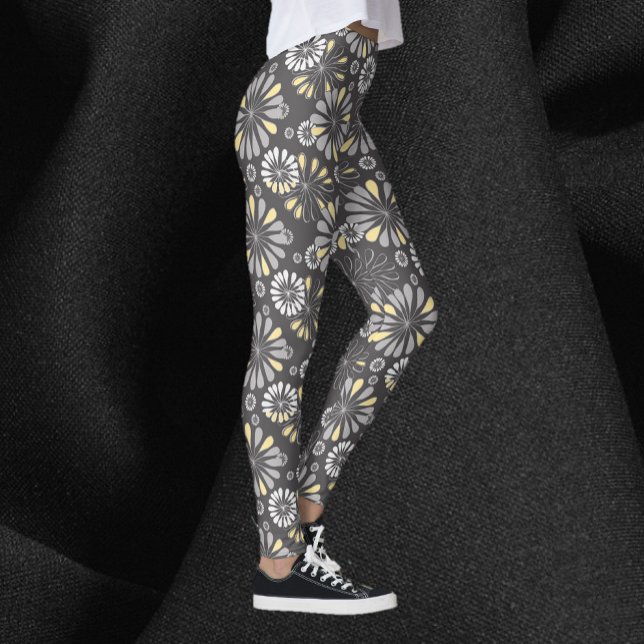 Trendig Grått och Gult Blommigt Leggings (Skapare uppladdad)