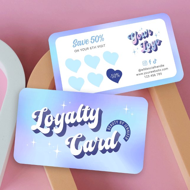 Trendig Groovy Retro Holography Nagel Makeup Salon Lojalitetskort (Embrace the retro vibes with this groovy style loyalty card design in blue and purple)