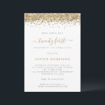 Trendig Guld Glitter tjugoförsta Födelsedagsfesten Inbjudningar<br><div class="desc">Trendiget Guld Glitter 20 första Födelsedagsfesten. Glam stil för er 21:a, med en gräns av Faux guld glitter överst på vardera sidan, och 2:a är i ett handskript för stil. Anpassa texten till dina egna detaljer. Du kan också ändra färg och bakgrund genom att anpassa ytterligare alternativ om du vill....</div>
