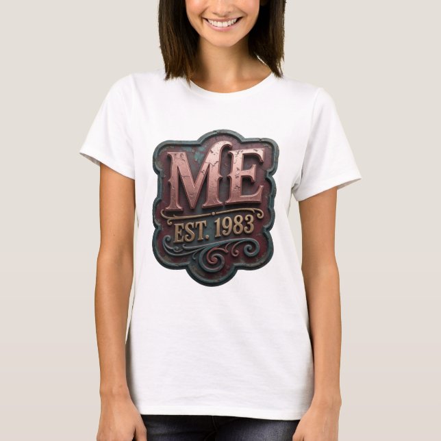 Trendig guld ME EST 1983-design T Shirt (Framsida)
