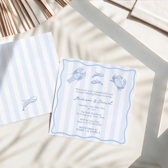 Trendig Handritad Skaldjursfest för Bröllop och Br Inbjudningar (Trendy hand-drawn blue and white seafood boil invitation with modern stripes and wavy border)