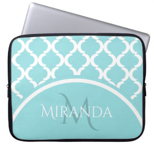 Trendig Large Aqua Quatrefoil Monongram och Namn Laptop Sleeve