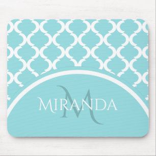 Trendig Large Aqua Quatrefoil Monongram och Namn Musmatta