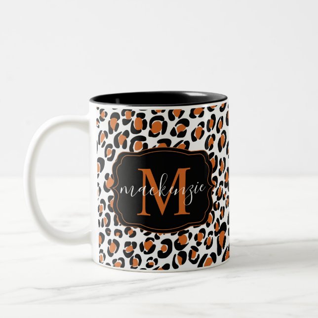 Trendig Leopard Animal Print Mönster Monogram Namn Två-Tonad Mugg (Vänster)