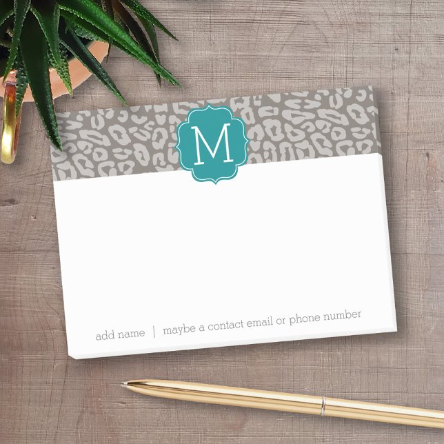 Trendig Leopard Skriv ut Mönster med Aqua Monogram Post-it Block (Personalized post-it notes with an area to add your name or other text)