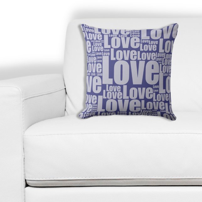 Trendig Lila Kärlek Brev Typografi Ord Kudde (Trendy Purple Love Letters Typography Word Throw Pillow)