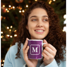 Trendig lila - mugg med monogram