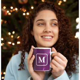 Trendig lila - mugg med monogram