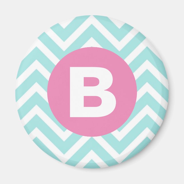 Trendig ljusblå chevron rosa monogram magnet (Framsidan)
