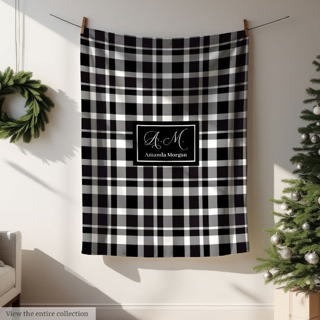 Trendig modern rutig i grå nyanser Monogram kast Fleecefilt (Trendy Modern Plaid in Grey Hues Monogram Throw Fleece Blanket)