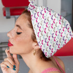 Trendig Mönster kvinnoskor Sjal<br><div class="desc">Öka ditt medföljande spel med den här eleganten bandana mönster scarf, så att det moderna trendigets söta design blandas med en liten snyggt roligt. Denna enkla, minimalistiska sjalett har en konstnärlig, rolig skevt som visar lekfulla kvinnors högklackade skor i dess unika utformning. Perfekt för det klassiska mode älskare, den här...</div>