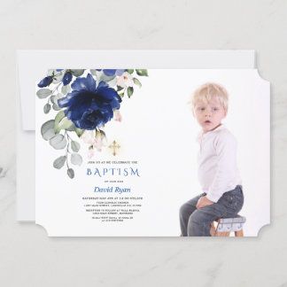 Trendig Navy Blue Blommigt Boy Photo Guld Baptism Inbjudningar