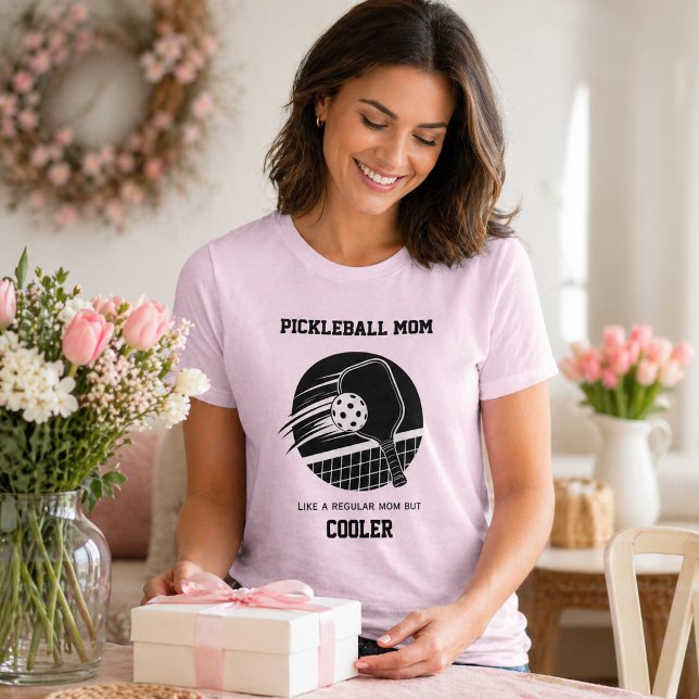 Trendig Pickleball-Mamma Present -  T Shirt (Skapare uppladdad)