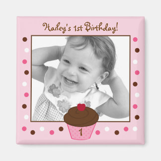 Trendig Polka Dot Cupkaka Birthday Favnets Magnets Magnet