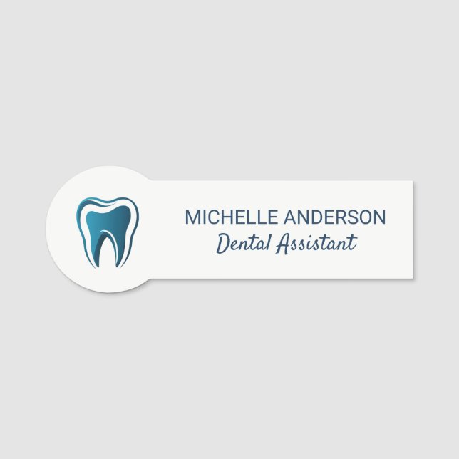 Trendig Professionell Dental Assistant White Blue Namnbricka (Framsida)