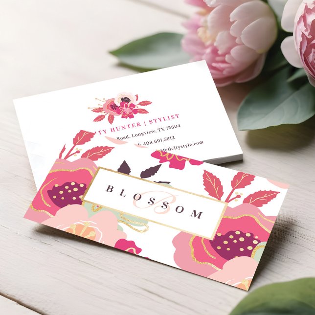 Trendig Rosa Blommönster Skriv ut och Guld Monogra Visitkort (Trendy Pink Floral Pattern Print & Gold Monogram Business Card)