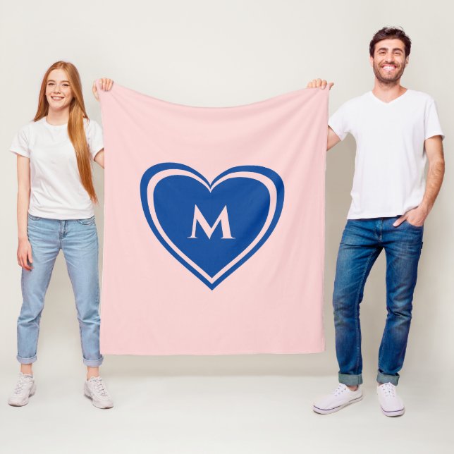 Trendig Rosa Blue Heart Monogram Valentine`A Fleecefilt (På plats)