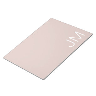 Trendig rosablush Stor Monogram Initialer Anteckningsblock