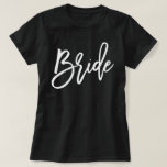 Trendig-skripttypografi, gradering t-shirt<br><div class="desc">Utformning av trendig och chic brudens sida.</div>