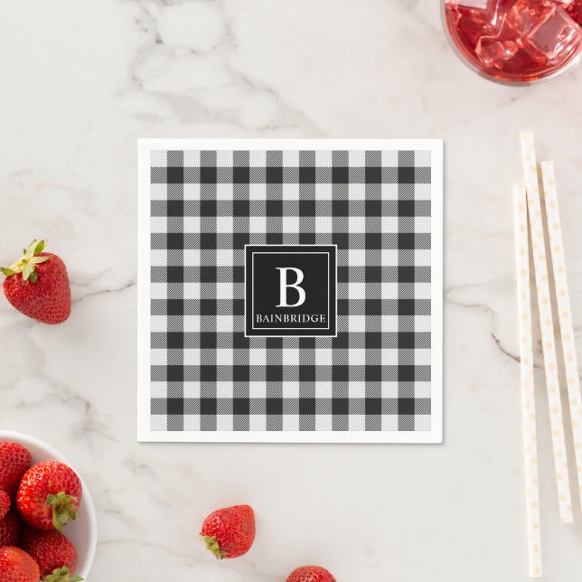 Trendig svart-vit buffelplaid med monogram N Pappersservett (Insitu)
