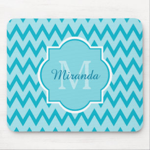 Trendig Turkvoise Chevron Zigzag Namn och Monogram Musmatta