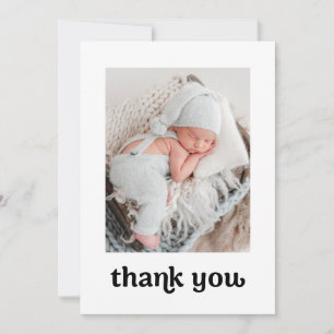Trendig typografi Enkel modern 2 babybilder än Tack Kort