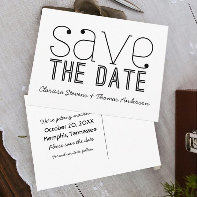 Trendig Typografi Spara datum vykort, svart Meddelande Vykort (Trendy Typography Save the Date Postcard - Black)