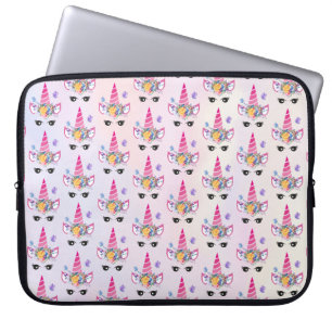 Trendig Unicorn med Blommigt Krona & Butterflies Laptop Fodral