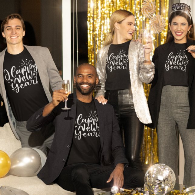 Trendig White Script Gott nytt år T Shirt (Skapare uppladdad)