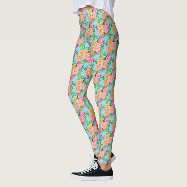 Trendiga akvarell rosa blommor på ljust blått leggings (Vänster)