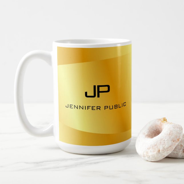 Trendiget anpassningsbar Faux Guld Monogram Elegan Kaffemugg (Med munk)
