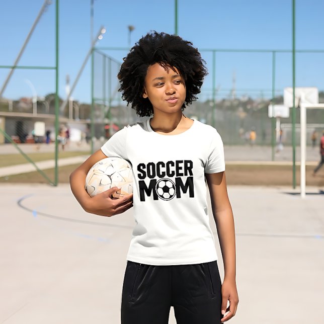 Trendiget Fotboll mamma personlig T-Shirt (Skapare uppladdad)