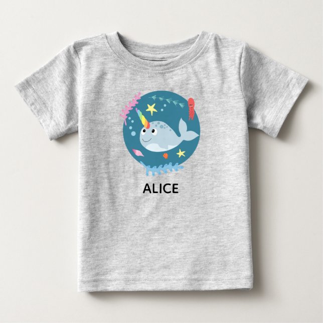 Trendiget Girls och Cute Rainbow Narwhal och Namn T Shirt (Framsida)