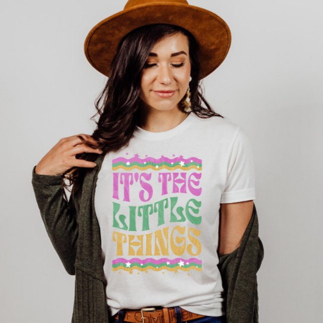 Trendiget Vågigt Boho för textinspiration T Shirt (Skapare uppladdad)