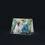 Trendigets djärva tack till bröllop-kortet<br><div class="desc">En vit textredigering med ett fet trendig och en vacker bild av nyteckningen,  bilden och texten kan vara personlig.</div>