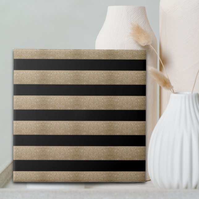 trendigets snyggt, geometrisk svart och guld rand kakelplatta (trendy stylish geometric black and gold stripes ceramic tile)