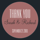 Trending Marsala Bröllop Tack Runt Klistermärke<br><div class="desc">Enkelt och elegant bröllop tack för att du klistrar i vin röd. Anpassa med namn och bröllop. All text är anpassade. Du kan ändra textteckensnittet, storlekt och färg med redigeringsalternativet. Kontakta om du behöver hjälp med anpassningen eller om du behöver hjälp med att anpassa dig till bröllop färger i något...</div>