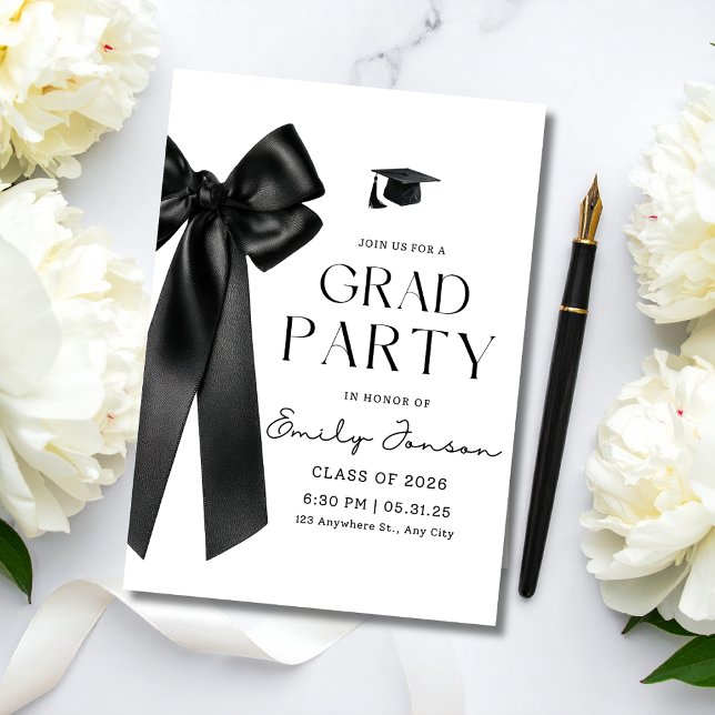 Trendy Black Bow Graduation Party Coquette Grad  Inbjudningar (Skapare uppladdad)