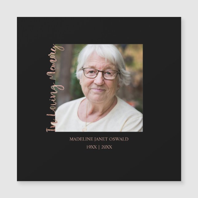 Trendy Black Minimalist Custom Photo Remembrance (Framsida)