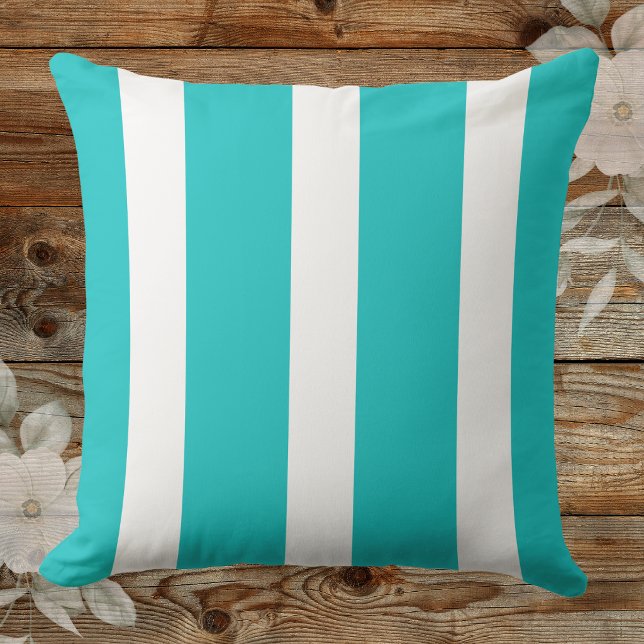 Trendy Deep Aqua And White Awning Striped Kudde (Skapare uppladdad)