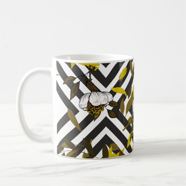 Trendy floral pattern. Isolated seamless pattern.  Kaffemugg (Vänster)