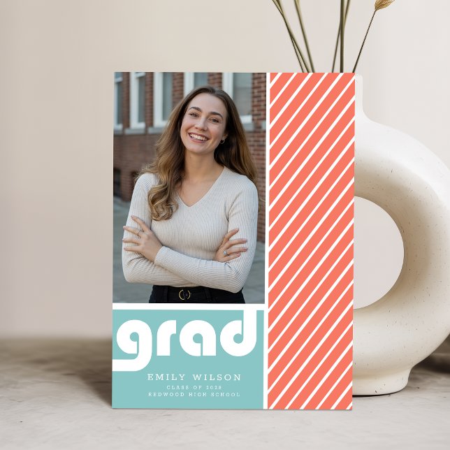 Trendy Script Grad Photo Graduation Announcement Vykort (Skapare uppladdad)