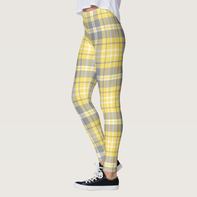 Trendy Yellow and Gray Madras Plaid Leggings (Vänster)