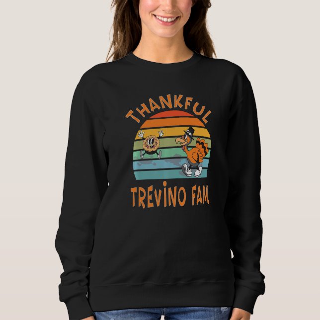 Trevino Family  Thanksgiving Reunion Party T Shirt (Framsida)