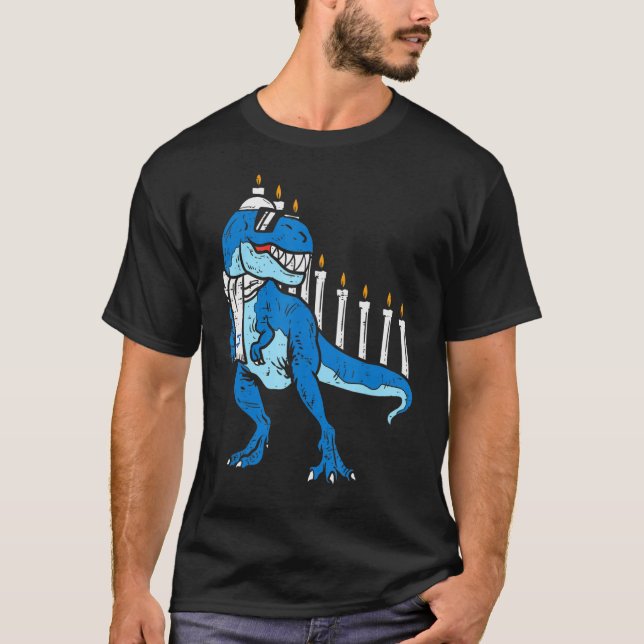 Trex Dinosaur Menorah Hanukkah Chanukah Jewish Boy T Shirt (Framsida)