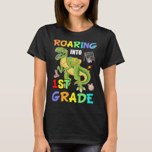 TRex Dinosaur-Vild för uppehåll T Shirt