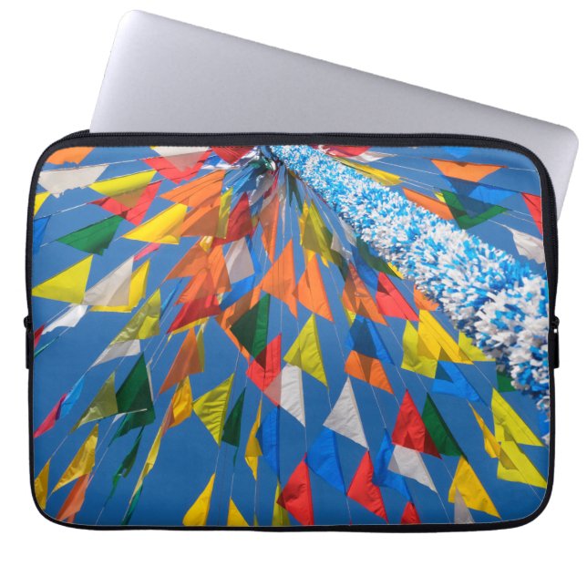Triangel Flagg Dekoration Laptop Fodral (Framsidan)